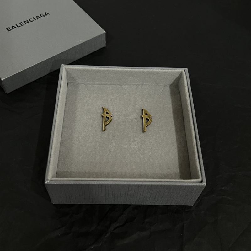 Ba*len*cia*ga earrings